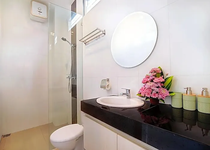 Kyra Canggu 4*